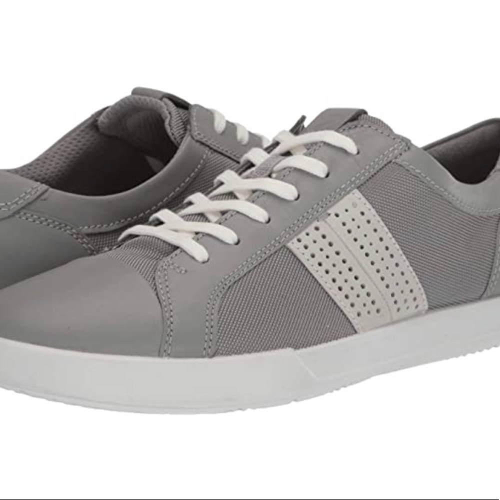Ecco Men's Gray and White Low-Top Sneakers